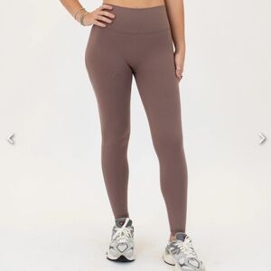 Charge Legging 25"- No Front Seam - Higher Rise